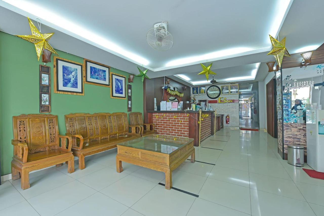 Capital O 90754 Gopeng Inn Ipoh Kültér fotó