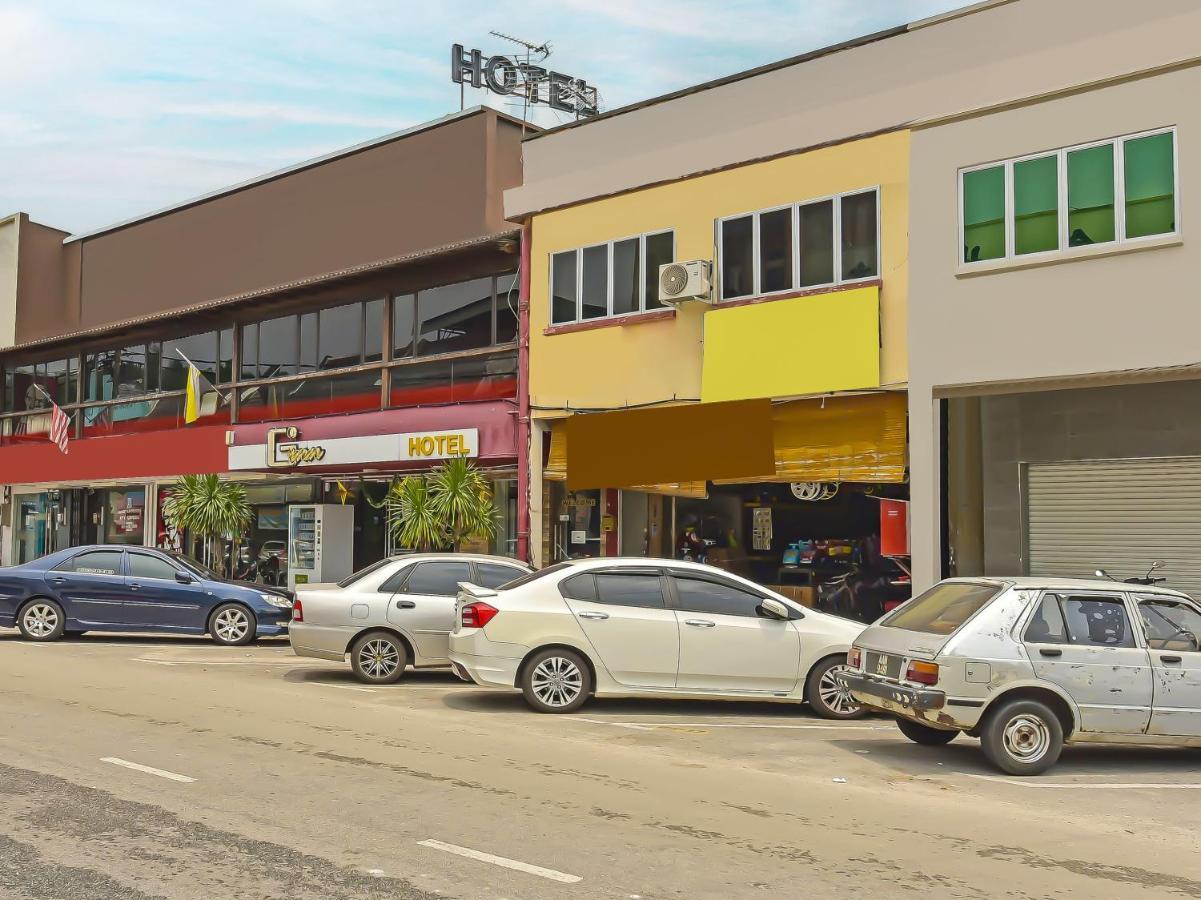 Capital O 90754 Gopeng Inn Ipoh Kültér fotó